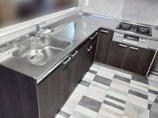 キッチンリフォーム 調理スペースが広くなった使いやすいキッチン